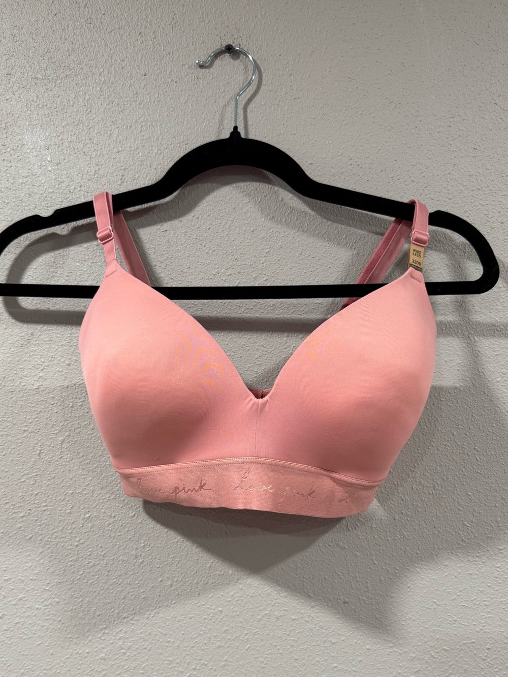 NWT PINK Wireless Bra 32DD